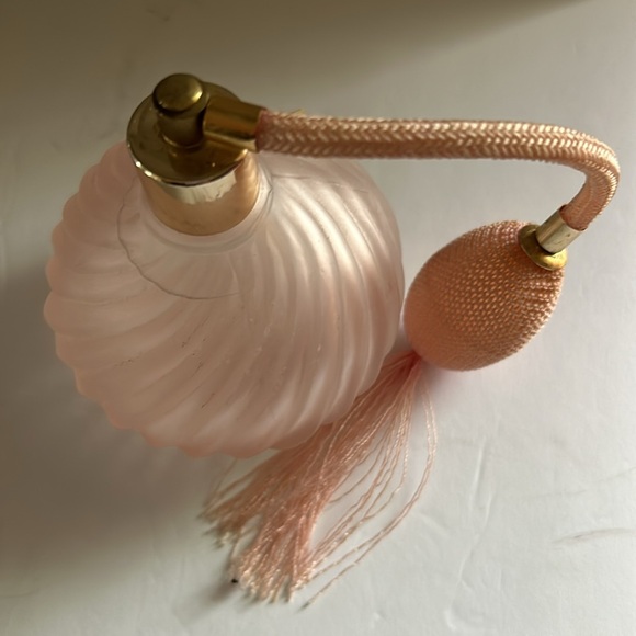Pink Satin Glass Perfume Atomizer - Picture 2 of 3